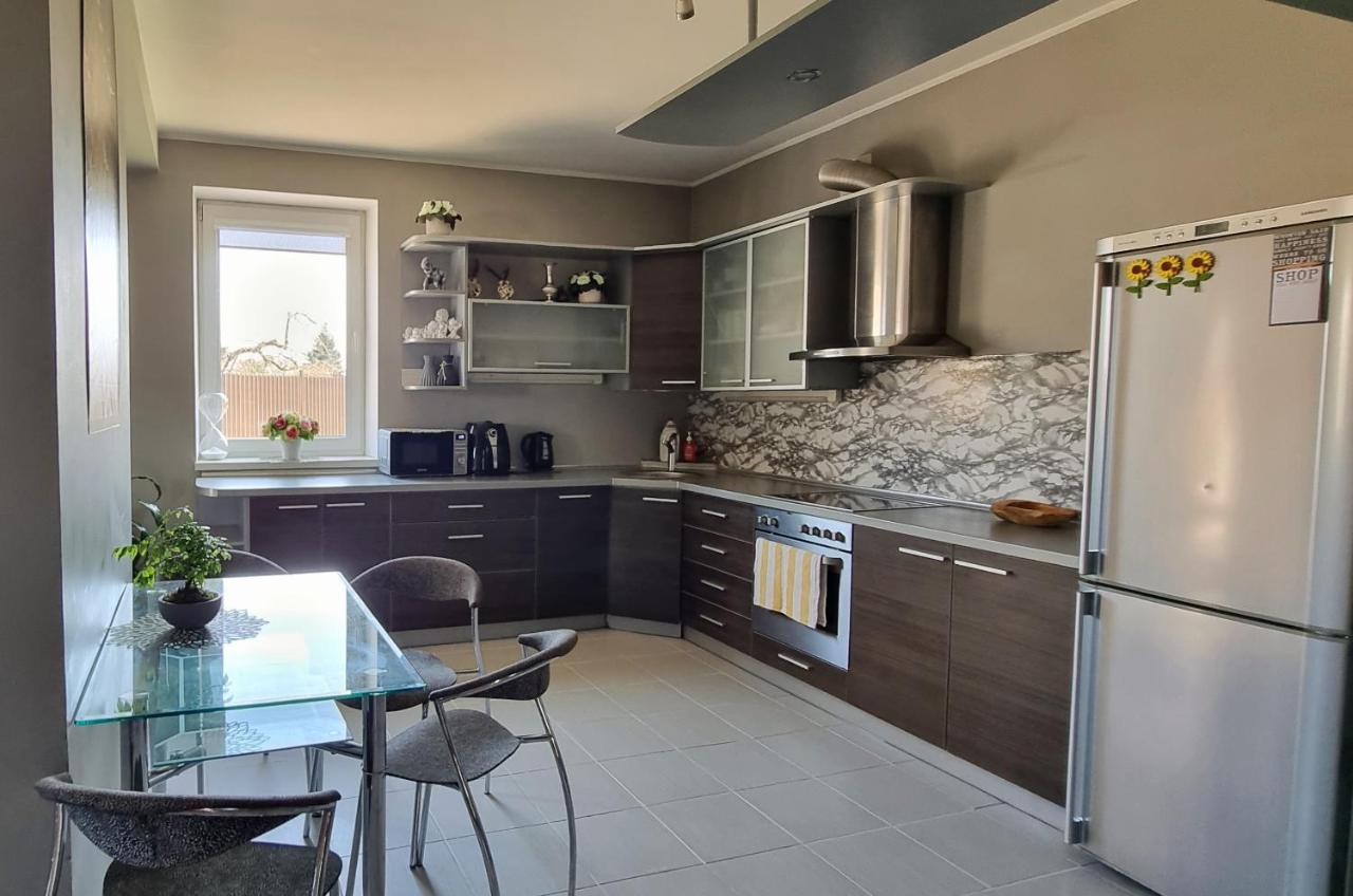 Villa Sveciu Namai Kamile Šiauliai Exterior foto